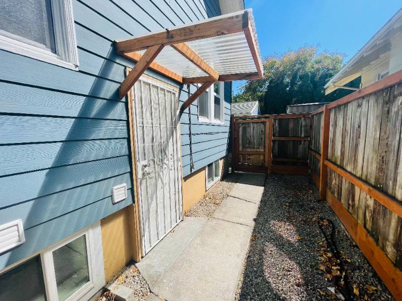 House for rent at 7434 SE Duke St #B, Portland, OR 97206
