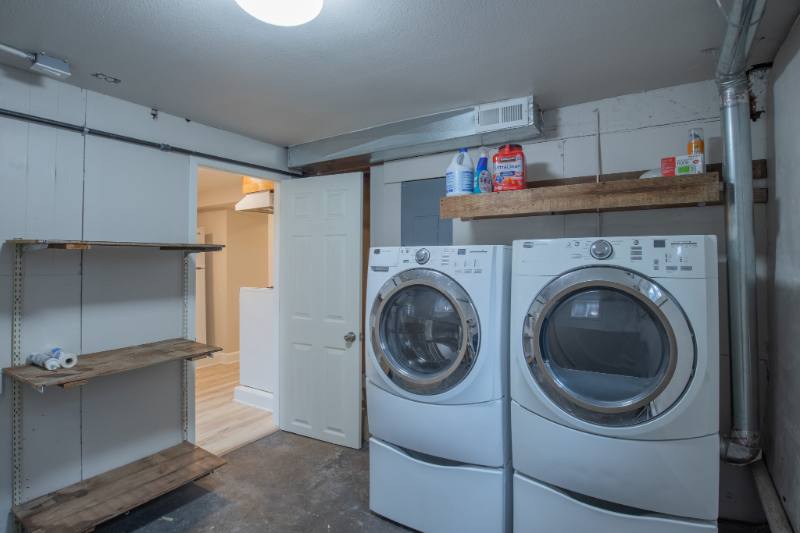 House for rent at 7434 SE Duke St #B, Portland, OR 97206