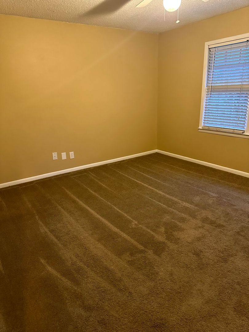 Condo for rent at 1951 Meadowbrook Circle, Dalton, GA 30720