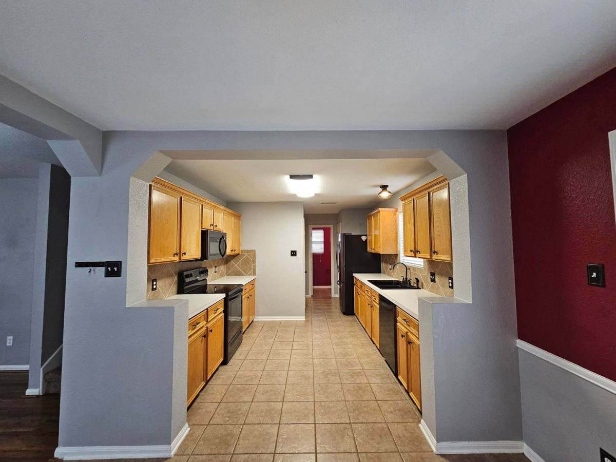 House for rent at 5704 Schneider Dr, Killeen, TX 76542
