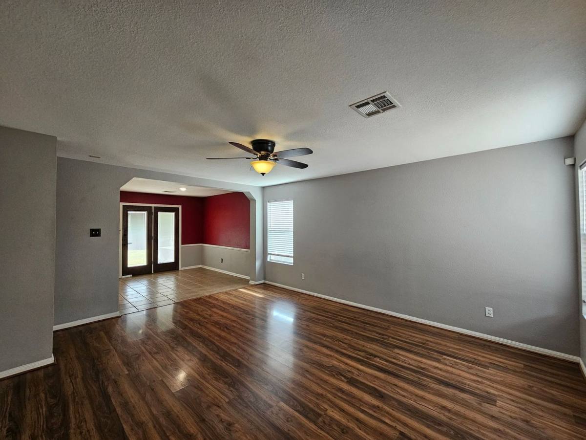 House for rent at 5704 Schneider Dr, Killeen, TX 76542