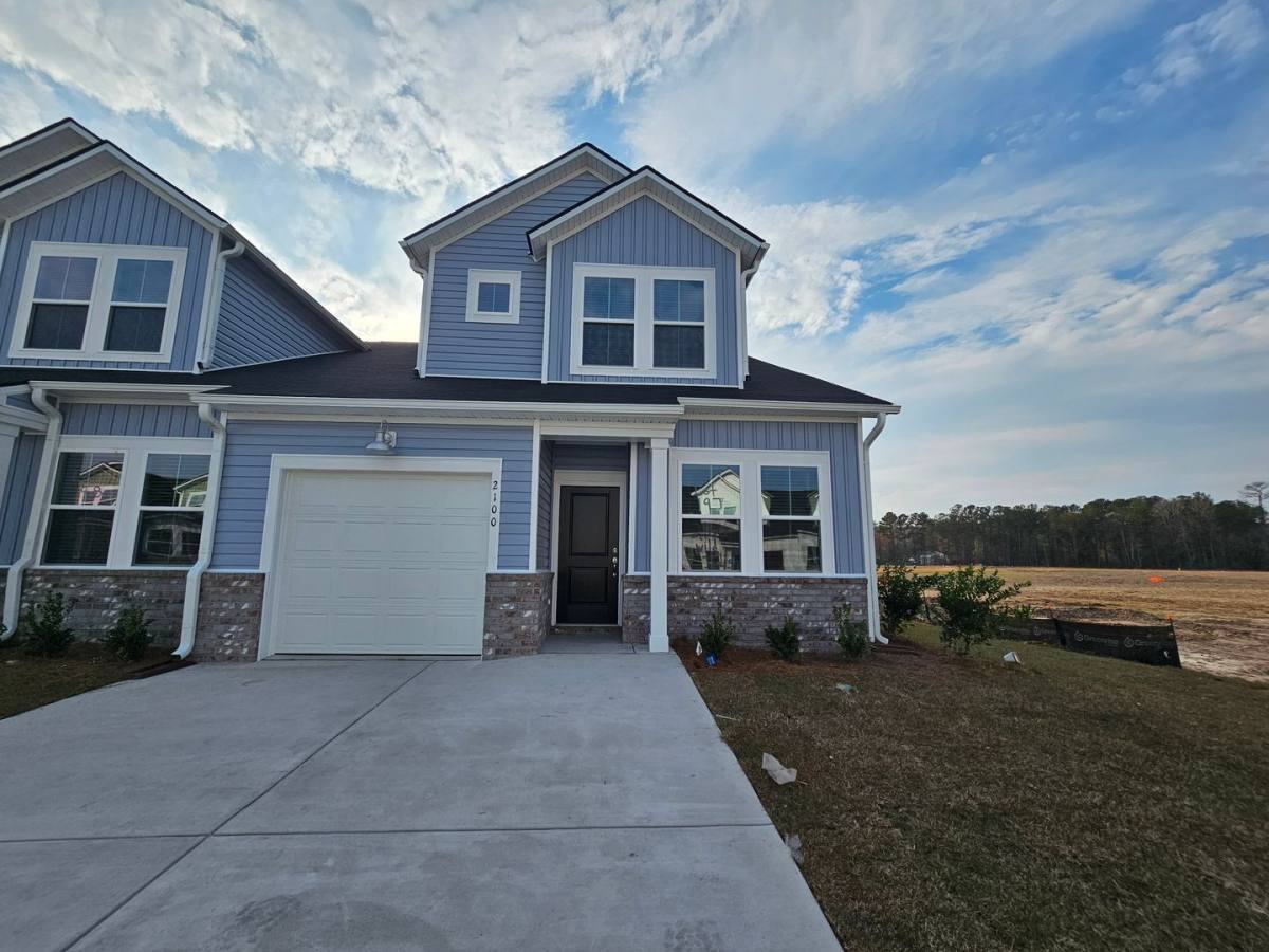 Townhouse for rent at 2100 Wild Indigo Circle NW, Calabash, NC 28467