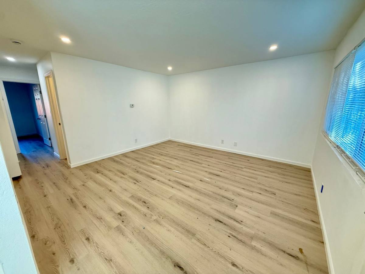 Apartment for rent at 540 Coombs St, Napa, CA 94559