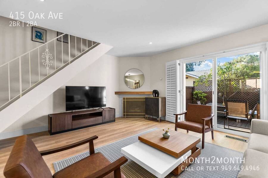 Townhouse for rent at 415 Oak Ave, Redwood City, CA 94061
