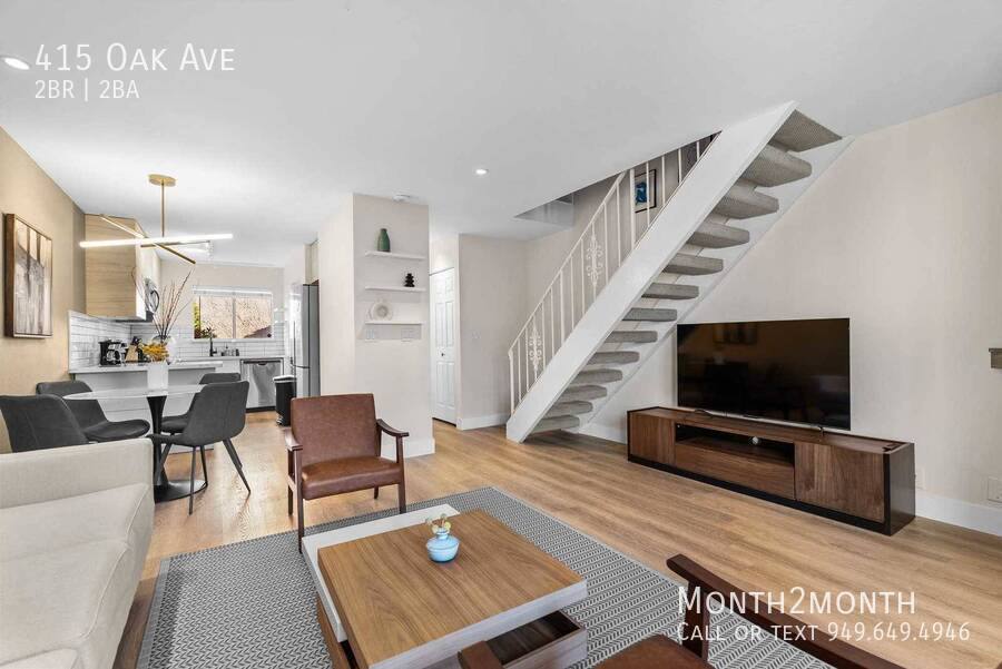 Townhouse for rent at 415 Oak Ave, Redwood City, CA 94061