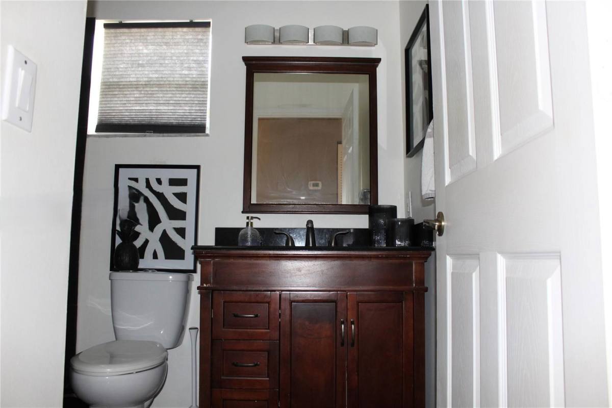 House for rent at 16405 Sapphire St, Fort Lauderdale, FL 33331