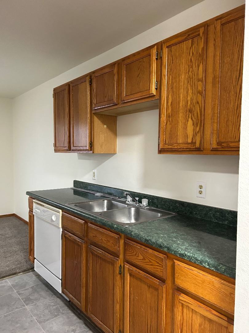 Apartment for rent at 800 State St #1, Guthrie Center, IA 50115