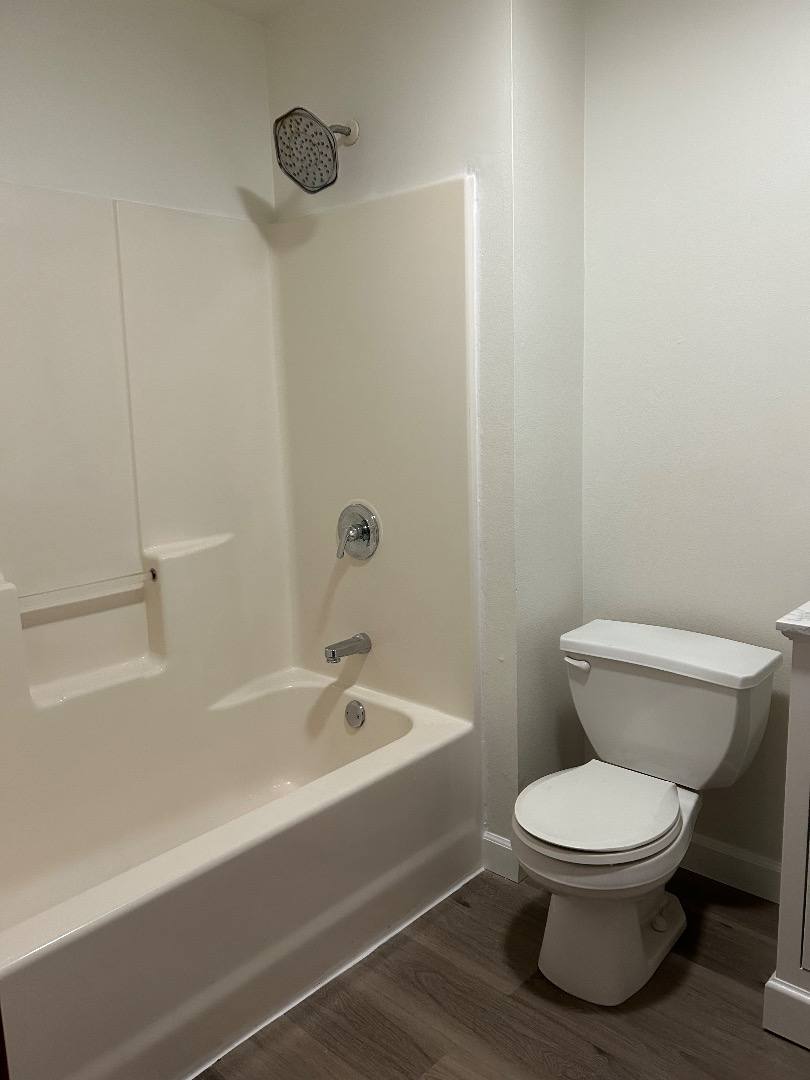 Apartment for rent at 800 State St #1, Guthrie Center, IA 50115