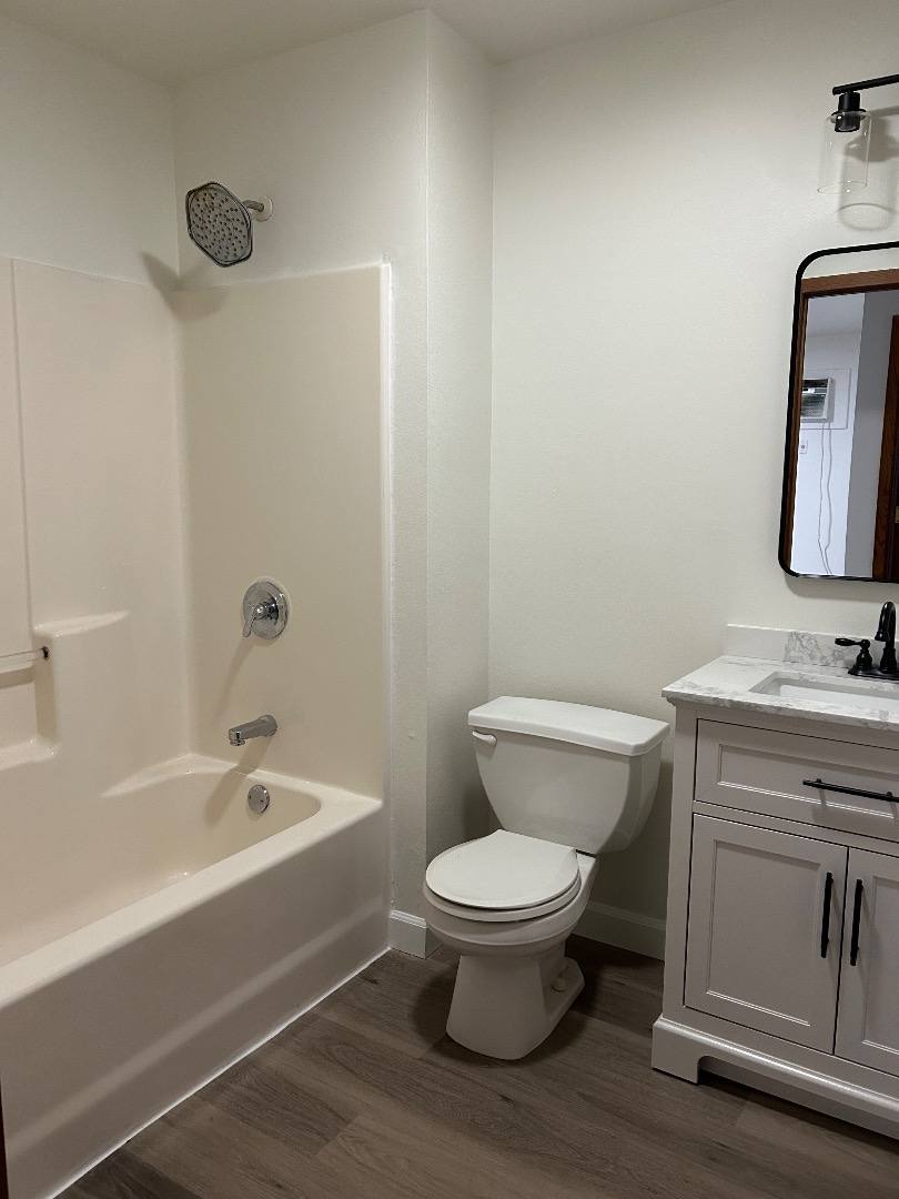 Apartment for rent at 800 State St #1, Guthrie Center, IA 50115
