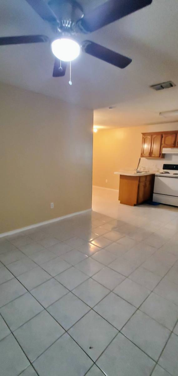 Condo for rent at 1800 Oasis Dr #102, Mission, TX 78572