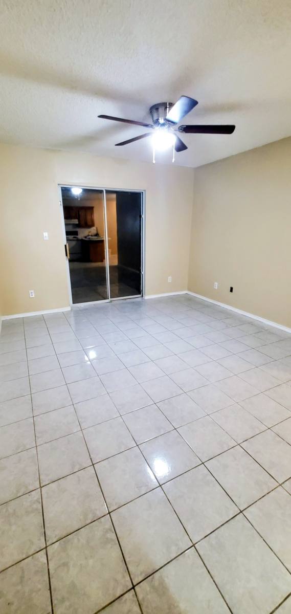 Condo for rent at 1800 Oasis Dr #102, Mission, TX 78572