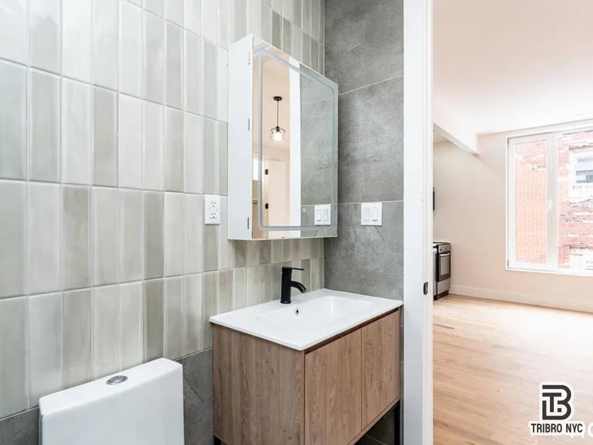 Apartment for rent at 96 Moore St #3B, Brooklyn, NY 11206