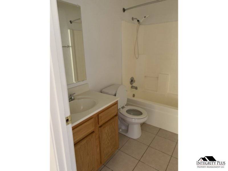 Townhouse for rent at 15636 S Yava Rd #B, Arizona City, AZ 85123