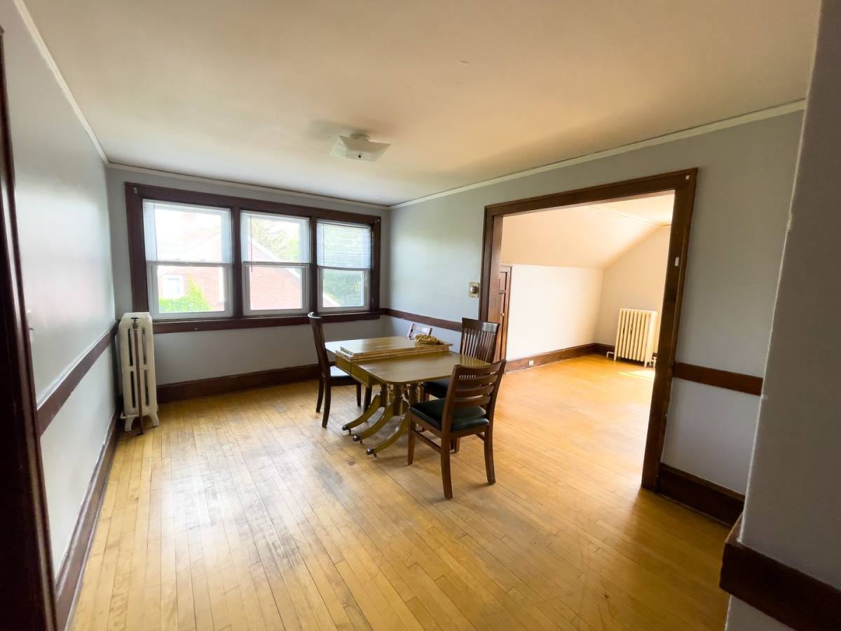 Apartment for rent at 509 6th St SE, Minneapolis, MN 55414