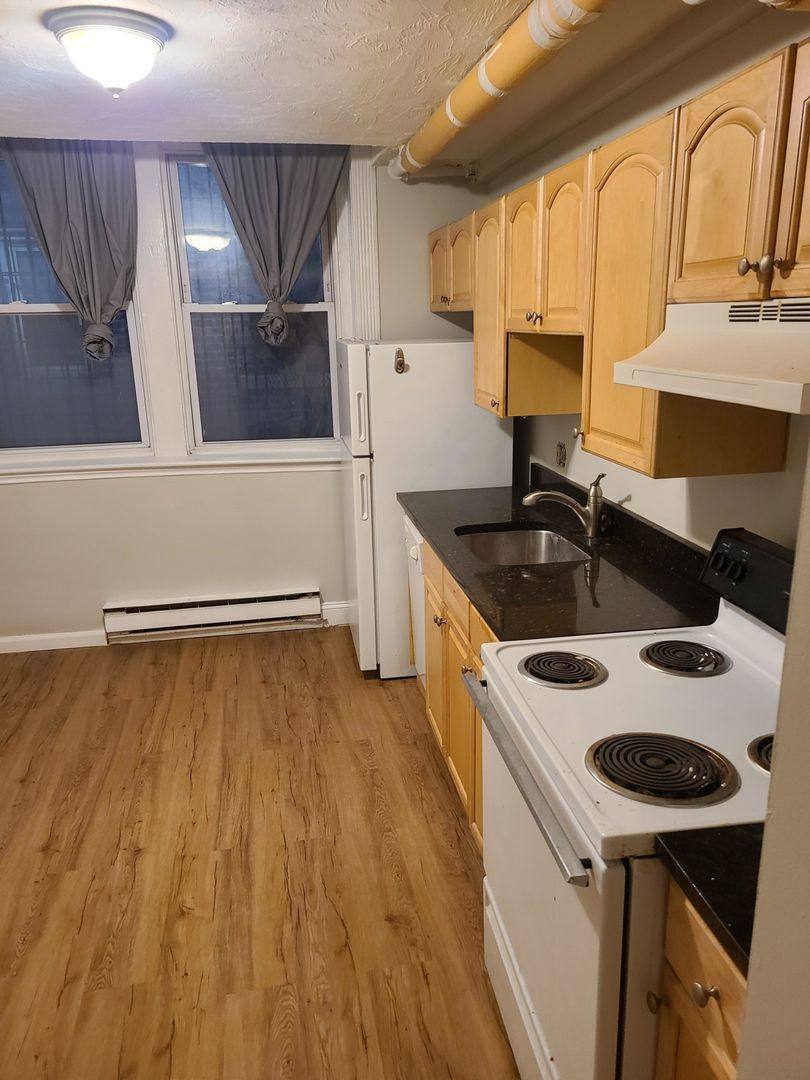 Apartment for rent at 25 Hemenway St #51, Boston, MA 02115