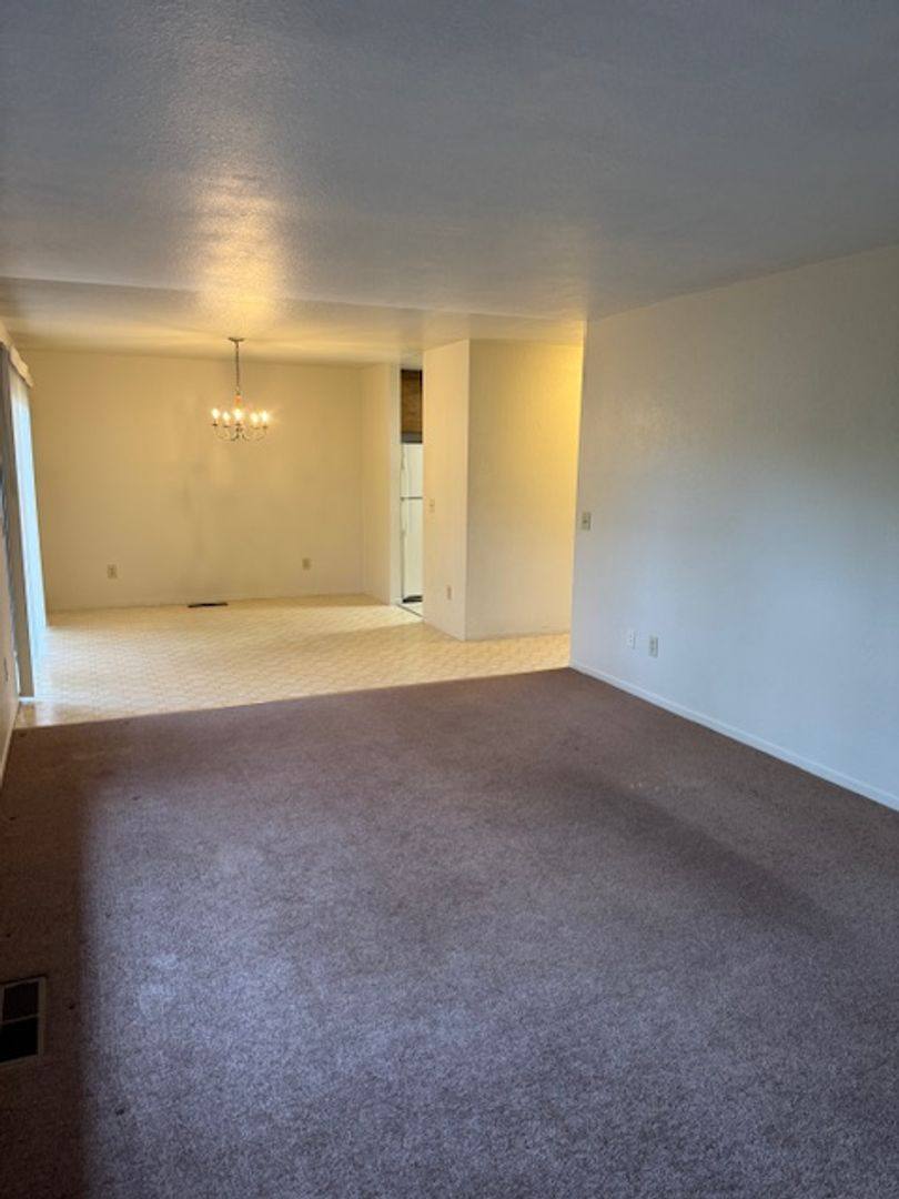 House for rent at 1678 E St, Napa, CA 94559