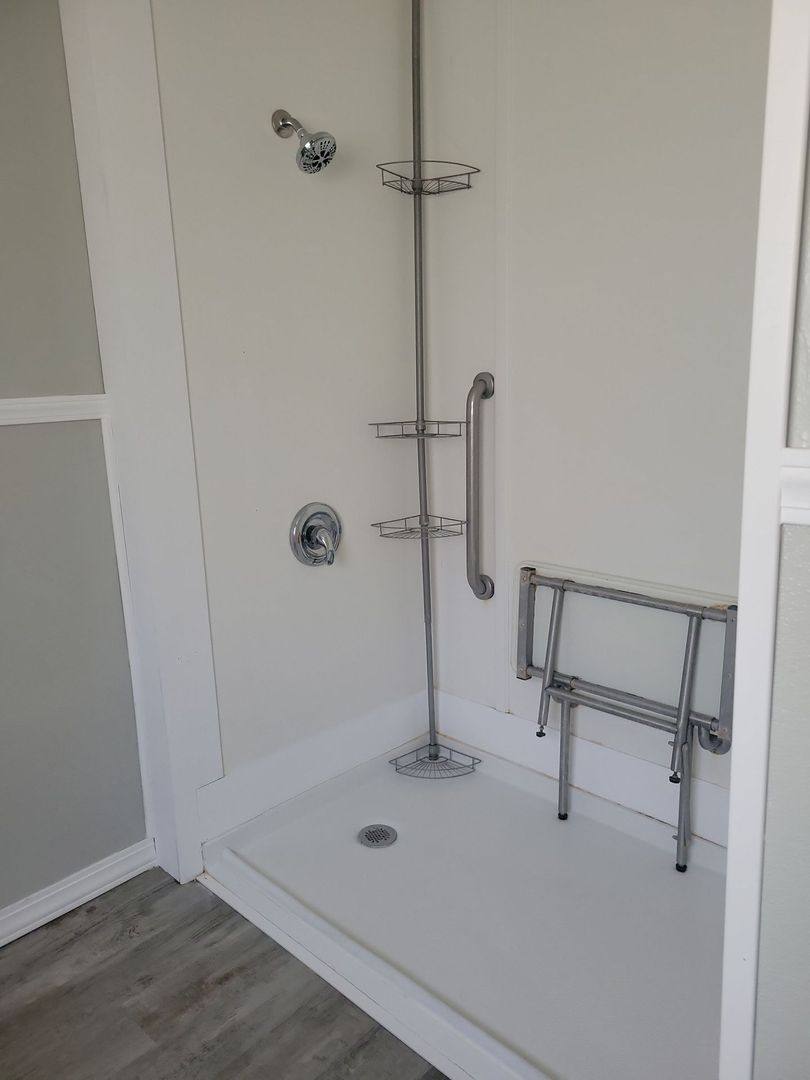 House for rent at 114 E 9th St, Muncie, IN 47302