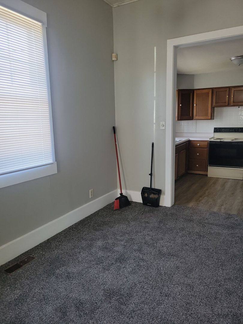 House for rent at 114 E 9th St, Muncie, IN 47302