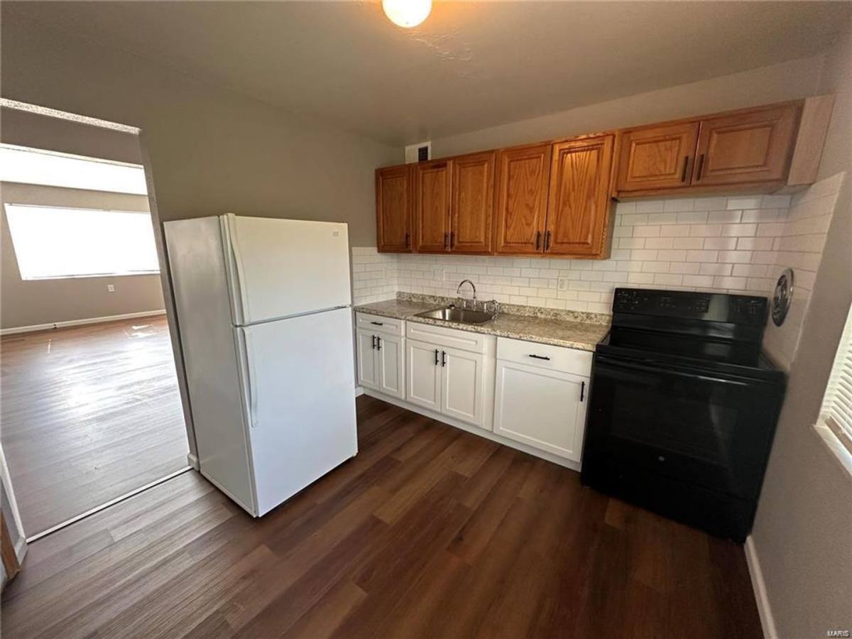 Apartment for rent at 14 Bruce, Florissant, MO 63031