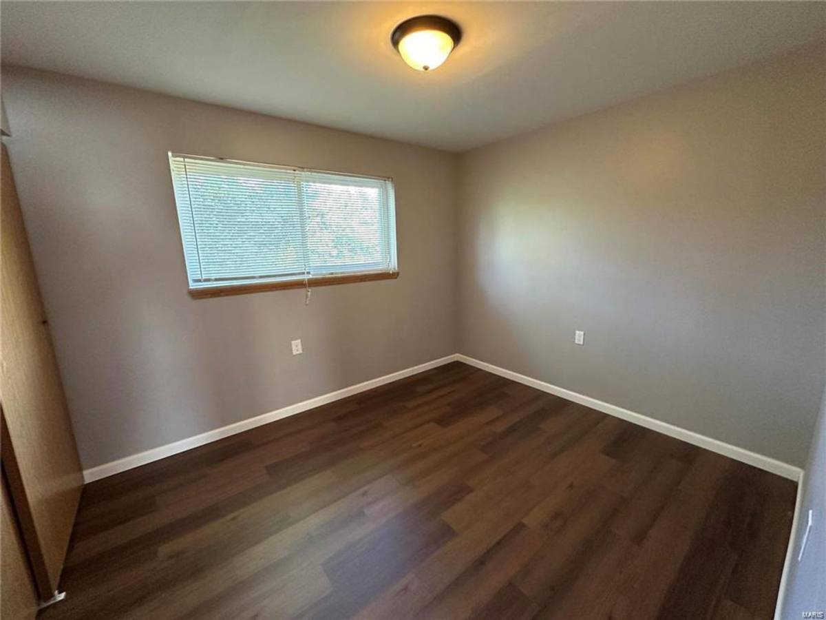 Apartment for rent at 14 Bruce, Florissant, MO 63031