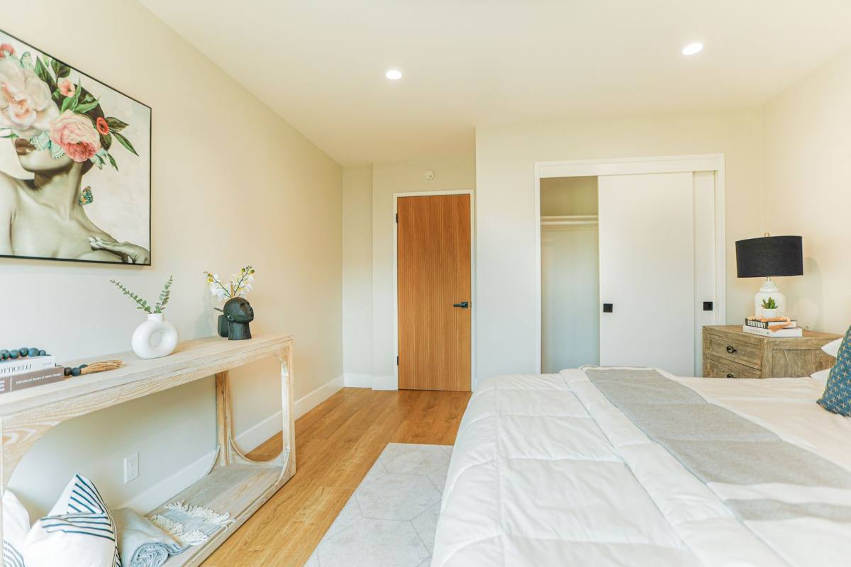 House for rent at 319 Heliotrope Ave, Corona Del Mar, CA 92625