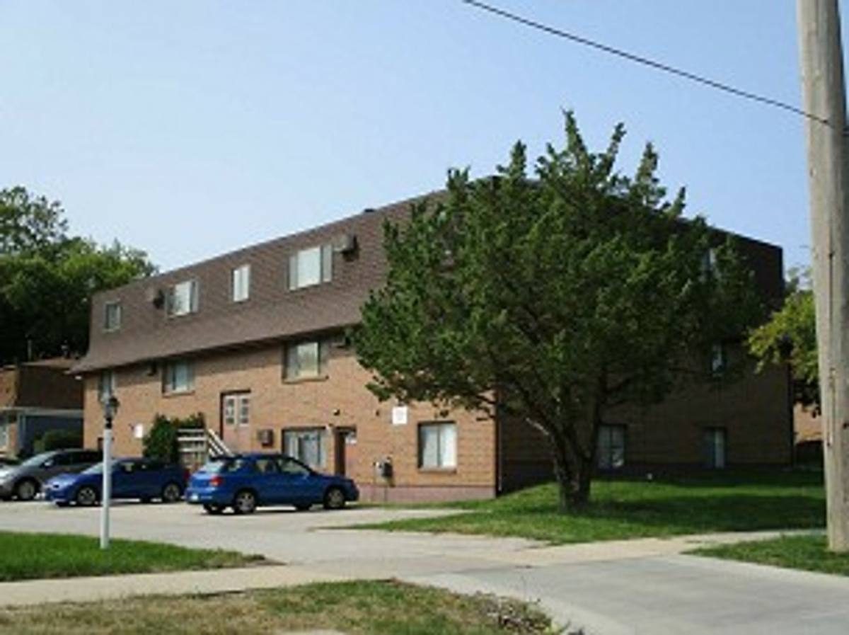 Apartment for rent at 411 Peterson St, Iowa City, IA 52245