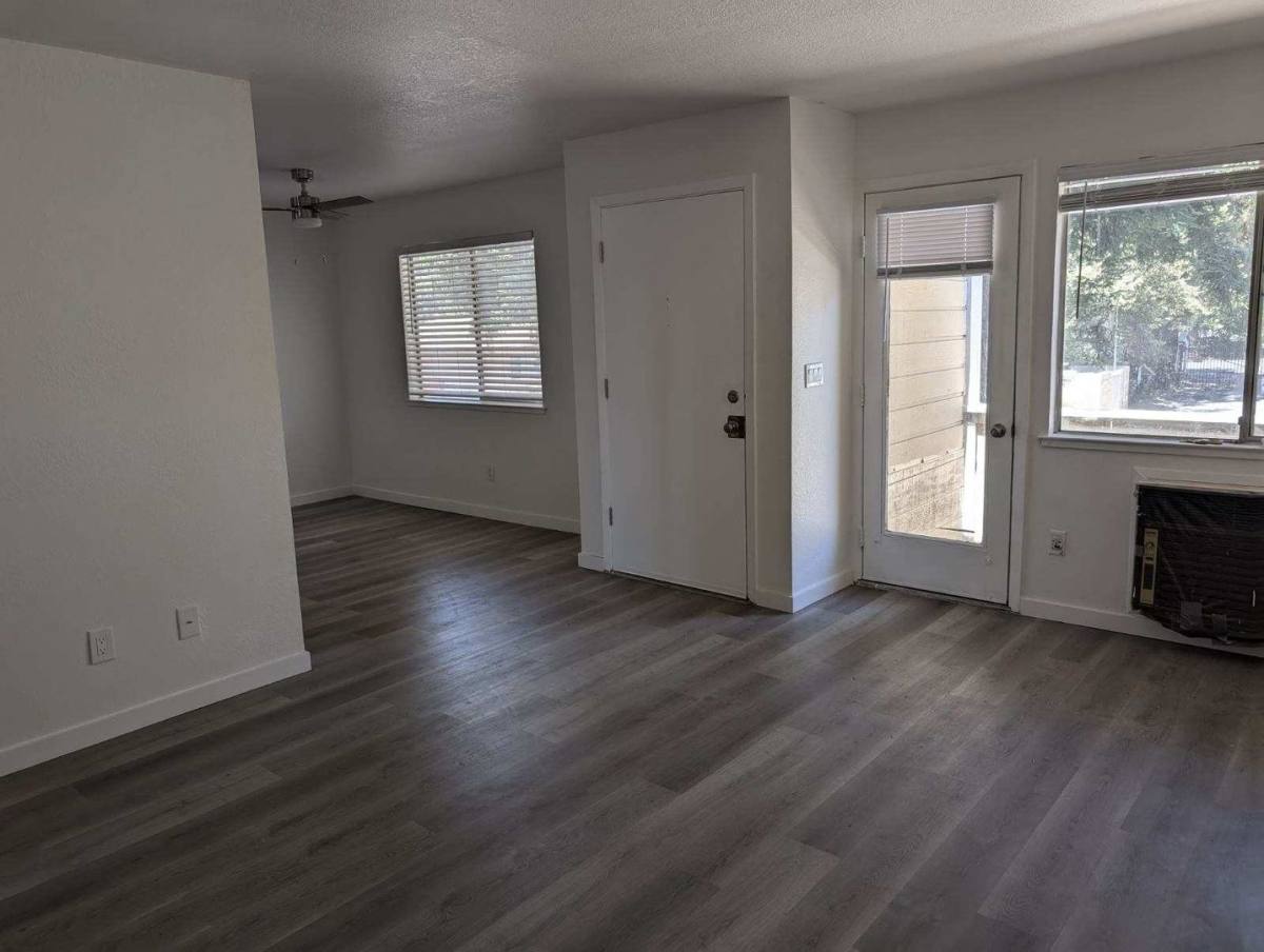 Apartment for rent at 237 Alaska Ave, Fairfield, CA 94533