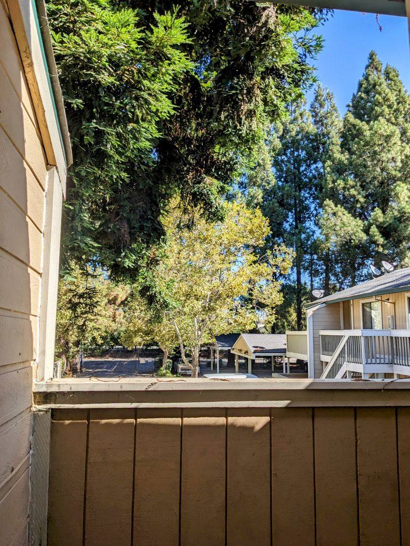 Apartment for rent at 237 Alaska Ave, Fairfield, CA 94533
