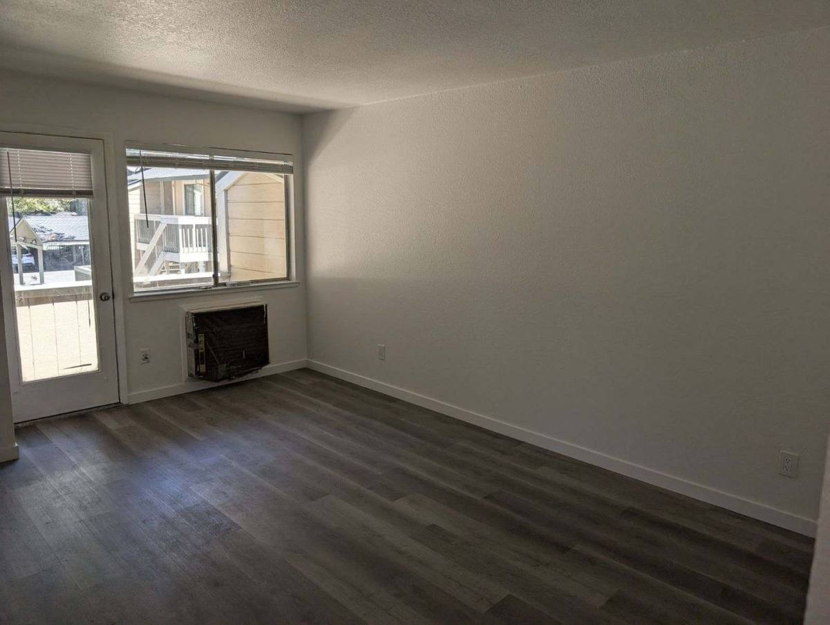 Apartment for rent at 237 Alaska Ave, Fairfield, CA 94533