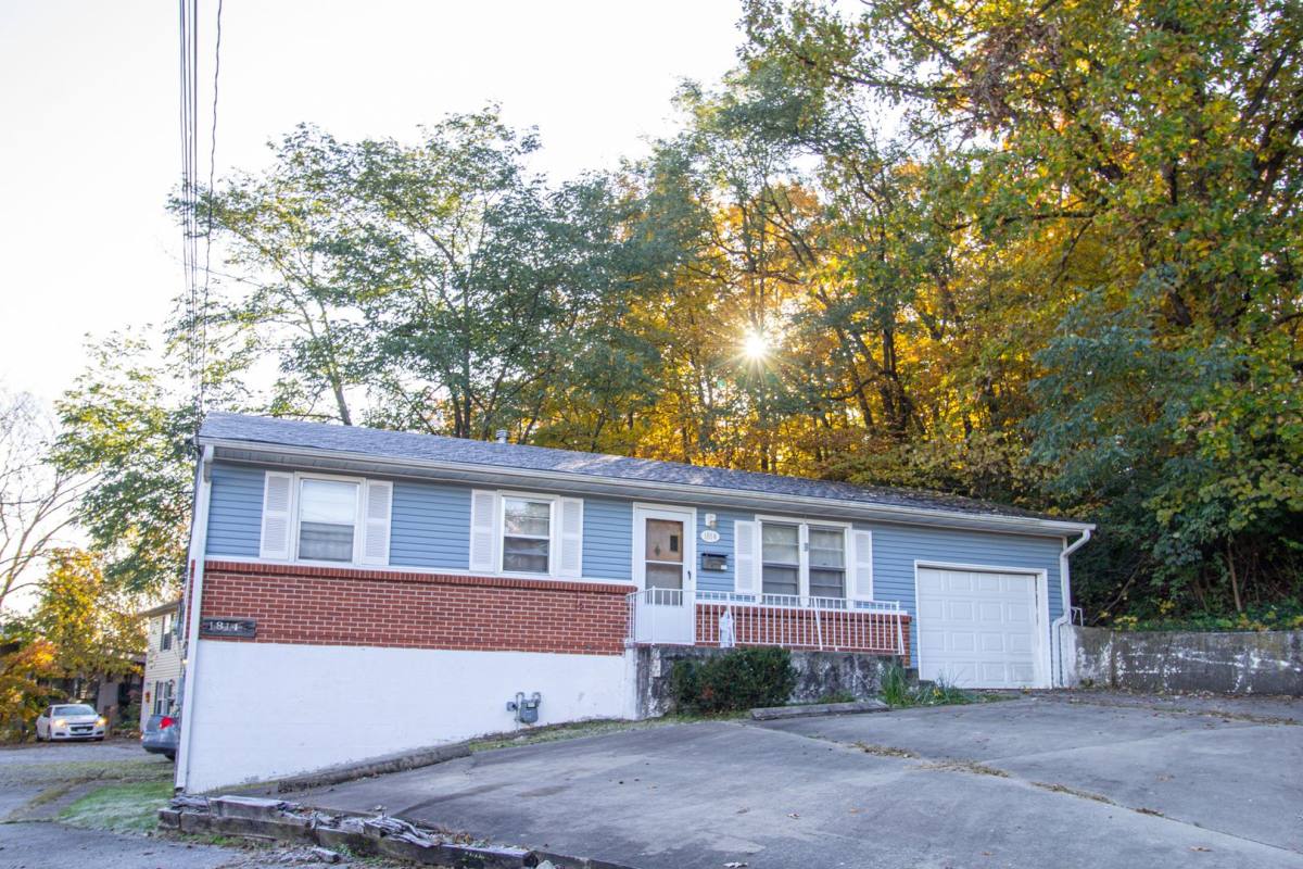 House for rent at 1814 Sunrise Dr, Columbia, MO 65201