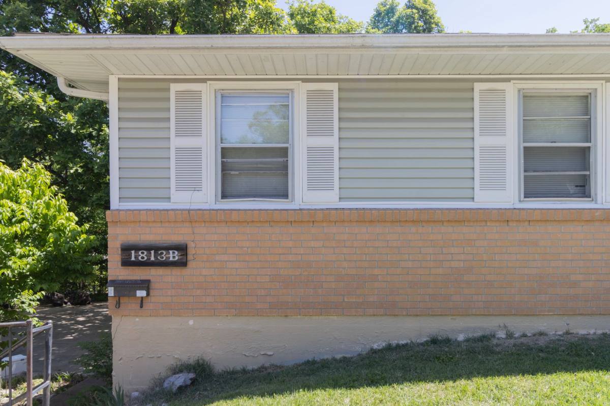 Apartment for rent at 1813 Sunrise Dr, Columbia, MO 65201