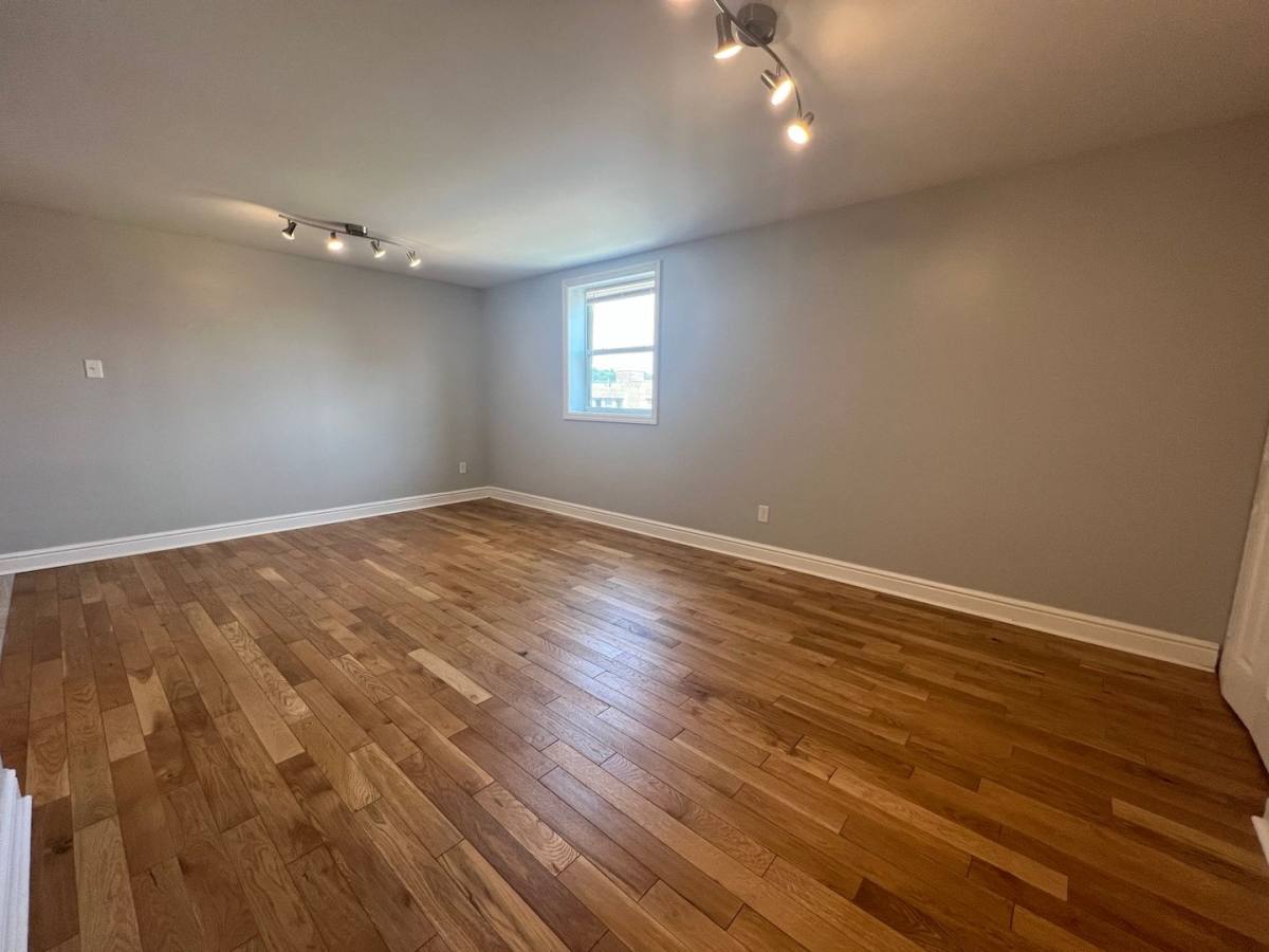 Apartment for rent at 7528 Penn Ave, Pittsburgh, PA 15208