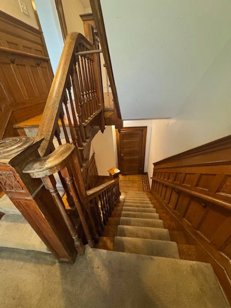Apartment for rent at 4821 Centre Ave, Pittsburgh, PA 15213