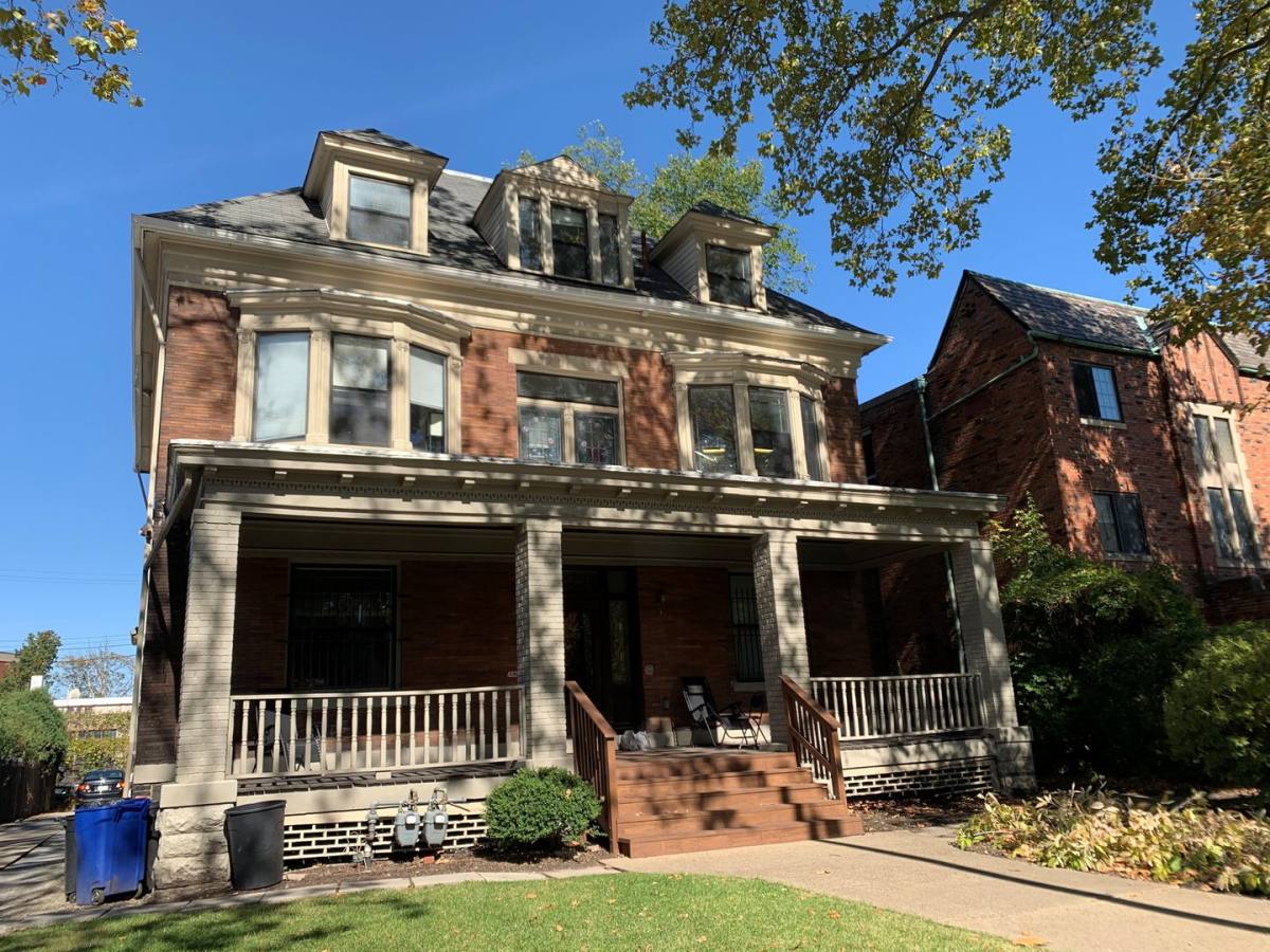 Apartment for rent at 4821 Centre Ave, Pittsburgh, PA 15213