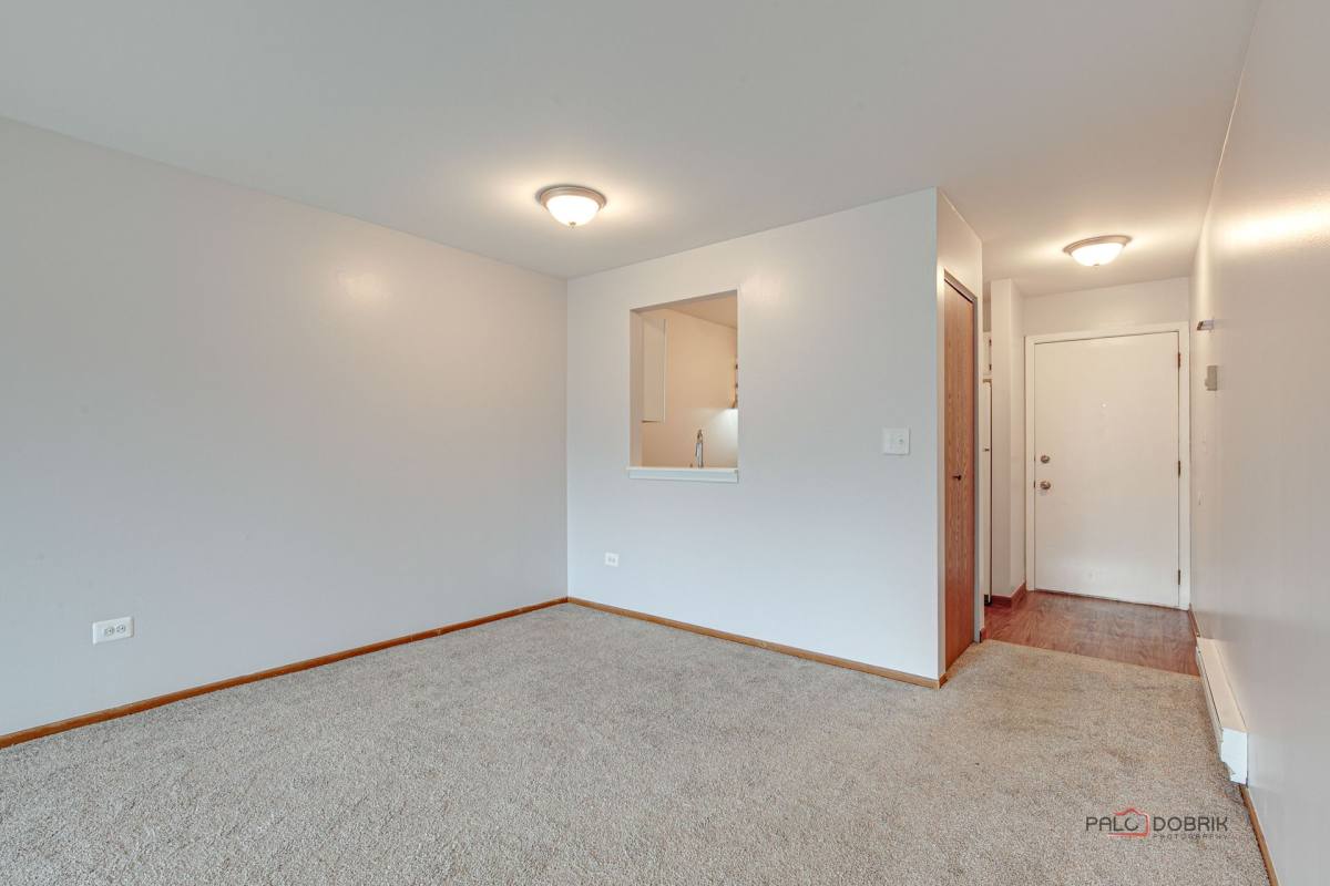 Apartment for rent at 145 & 185 Glen St, Grayslake, IL 60030