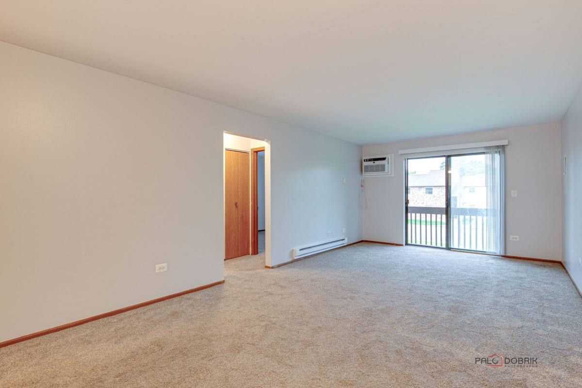 Apartment for rent at 145 & 185 Glen St, Grayslake, IL 60030