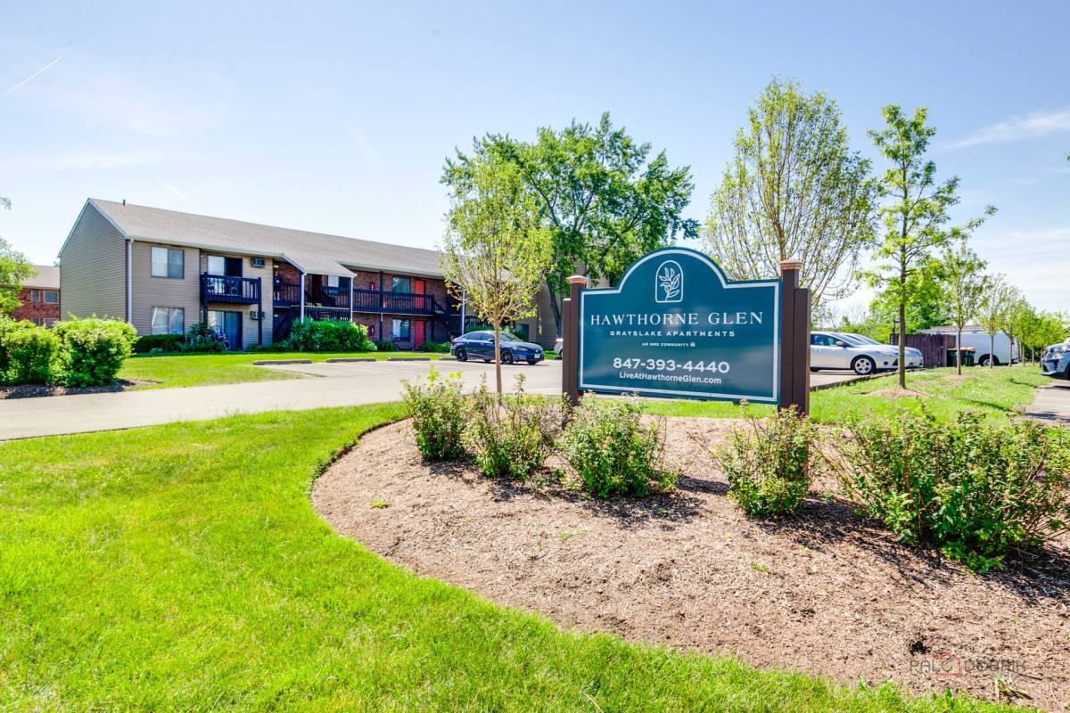 Apartment for rent at 145 & 185 Glen St, Grayslake, IL 60030