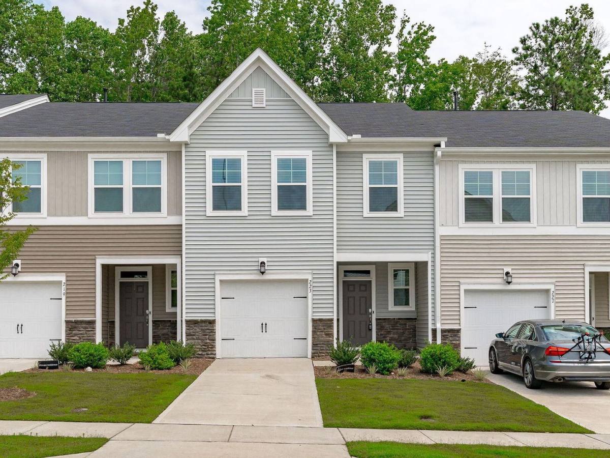 Townhouse for rent at 223 Aster Bloom Lane, Raleigh, NC 27610