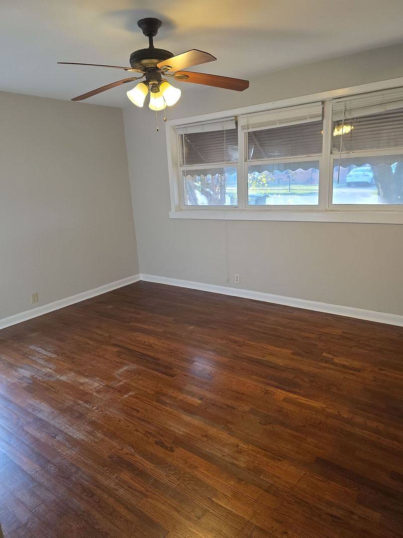 House for rent at 1811 W College St, Sherman, TX 75092