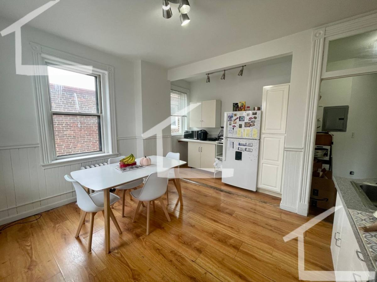 Apartment for rent at 13 Euston St #3, Brookline, MA 02446