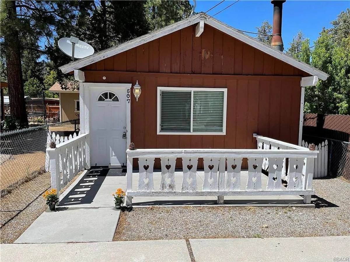 House for rent at 507 Elysian Blvd, Big Bear City, CA 92314