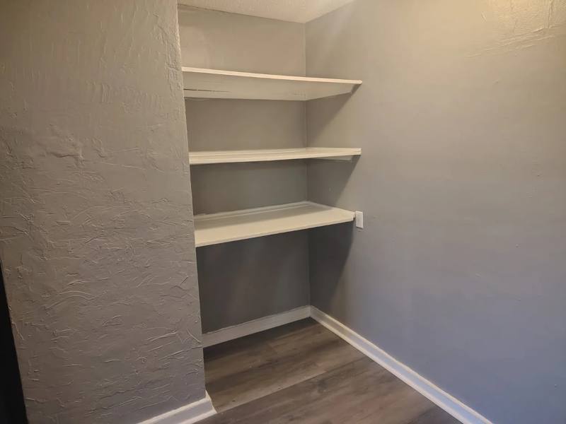 Apartment for rent at 706 Chickamauga Ave #11, Knoxville, TN 37917