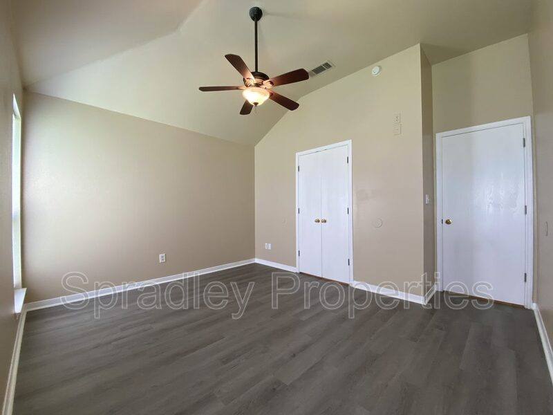 House for rent at 217 Meadowbrook Dr, Temple, TX 76502