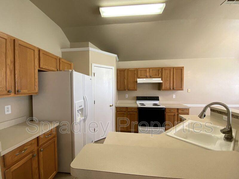 House for rent at 217 Meadowbrook Dr, Temple, TX 76502