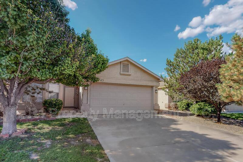 House for rent at 745 Valley Meadows Dr, Rio Rancho, NM 87144