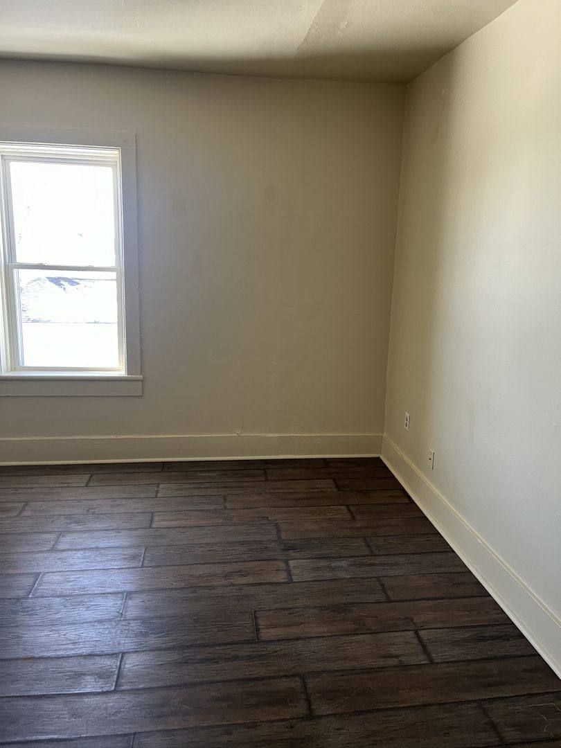 Apartment for rent at 232 N Nash St, Hortonville, WI 54944