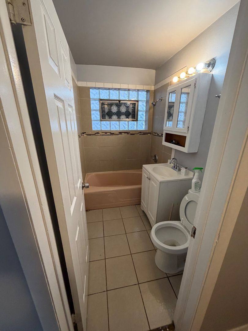 Apartment for rent at 2104 E 72nd Place, Chicago, IL 60649