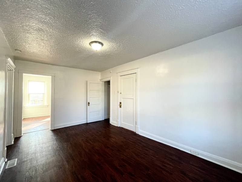 Apartment for rent at 7210 Lyndover Place #3E, Saint Louis, MO 63143