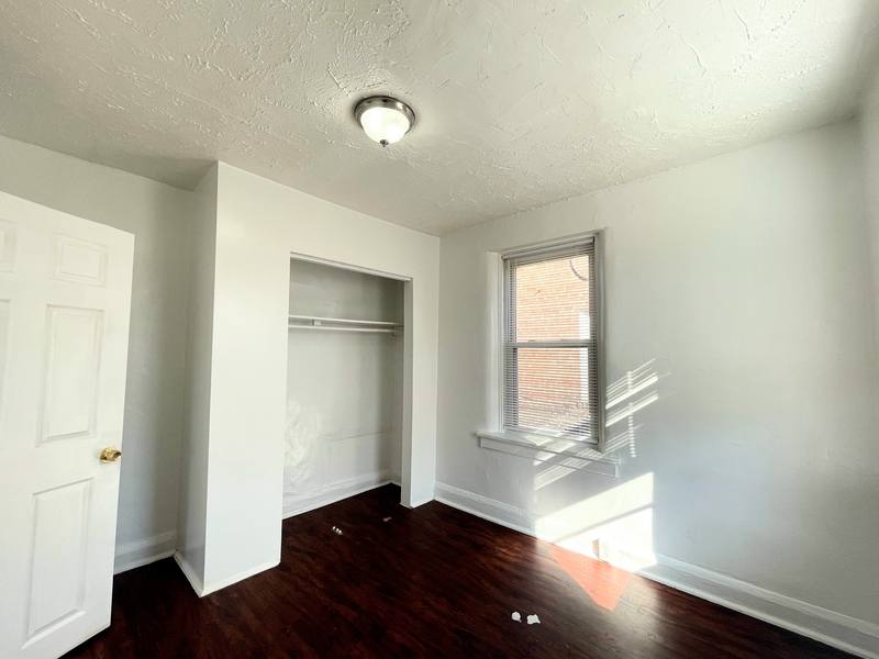 Apartment for rent at 7210 Lyndover Place #3E, Saint Louis, MO 63143