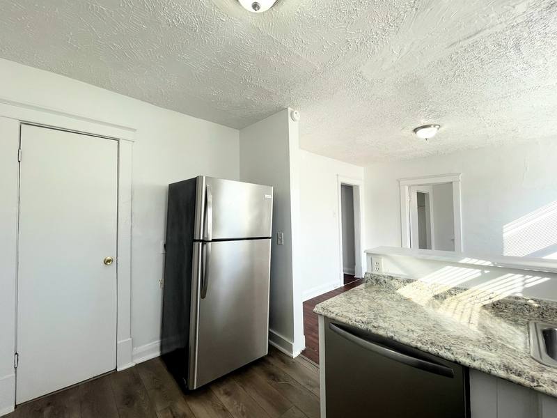 Apartment for rent at 7210 Lyndover Place #3E, Saint Louis, MO 63143